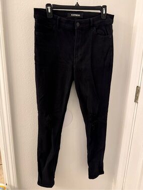 Express Women’s Black Slim Jeans